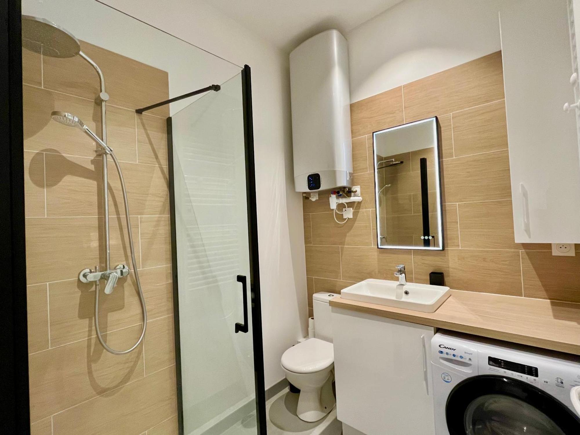 Suite Clovis 2 Reims Exterior photo